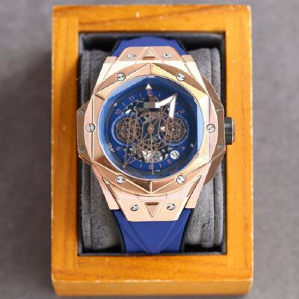 Automatic Function Multi-Functional Luxury Watch